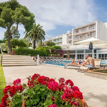 Alga Hotel 4*