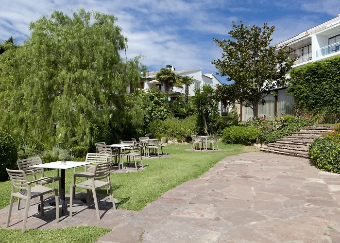 Alga Hotel 4*